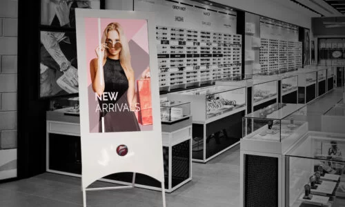 24 Inch Commercial Display in India for Retail Design, Exhibition Design and Digital Solutions