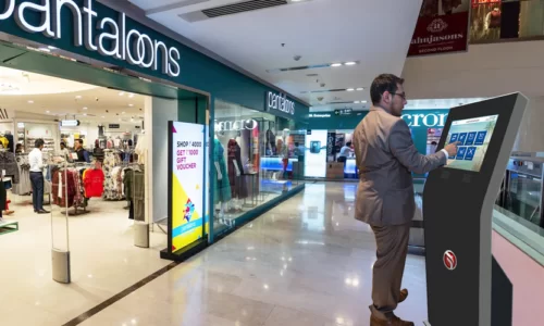 32 Inch Commercial Display for Automobile Industry